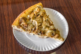 Pan Chicken Marsala Pizza