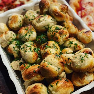 Garlic Knots