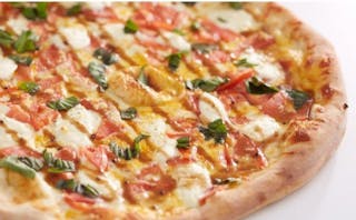 Tomato Caprese Pizza