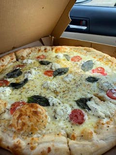 Tomato & Feta Cheese Pizza