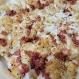 THE Bacon Mac & Cheese Pizza