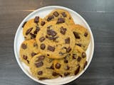 Jumbo Chocolate Chip Cookie