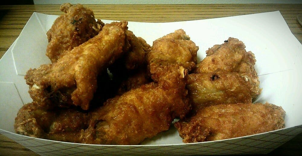 6 pic Chicken Wings