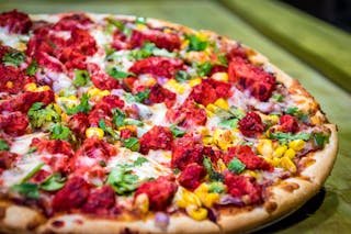 Spicy Dhoom Tandoori Pizza