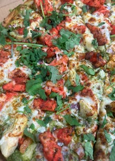 NEW ARMAAN PIZZA PESTO TANDOORI CHICKEN PIZZA