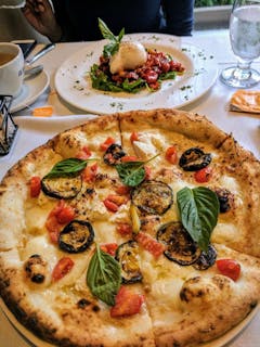 Pizza Vela