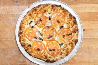 Tomato Basil Garlic Pizza