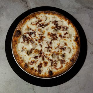 Bacon Chicken Alfredo Pizza