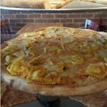 Cheese Ravioli With Vodka Sauce Pizza