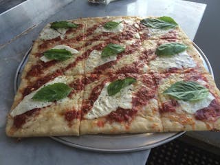Grandma Pizza