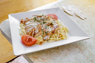 Fettuccine Alfredo
