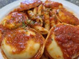 Cheese Ravioli in a Tomato Basil Sauce