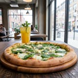 Green & White Special Pizza