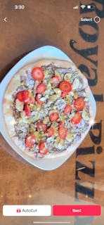 Dubai Chocolate Pizza