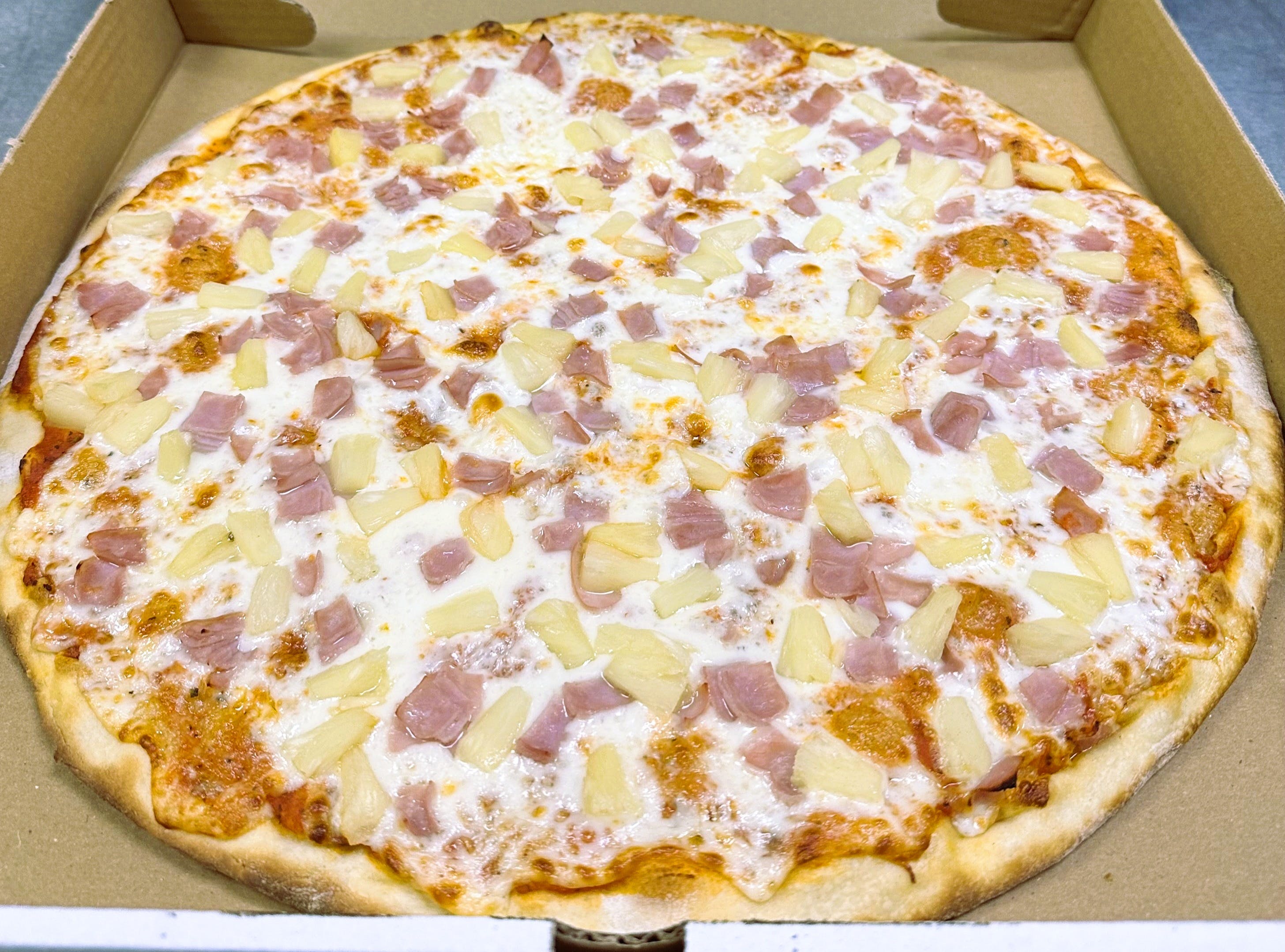 Hawaiian Pizza