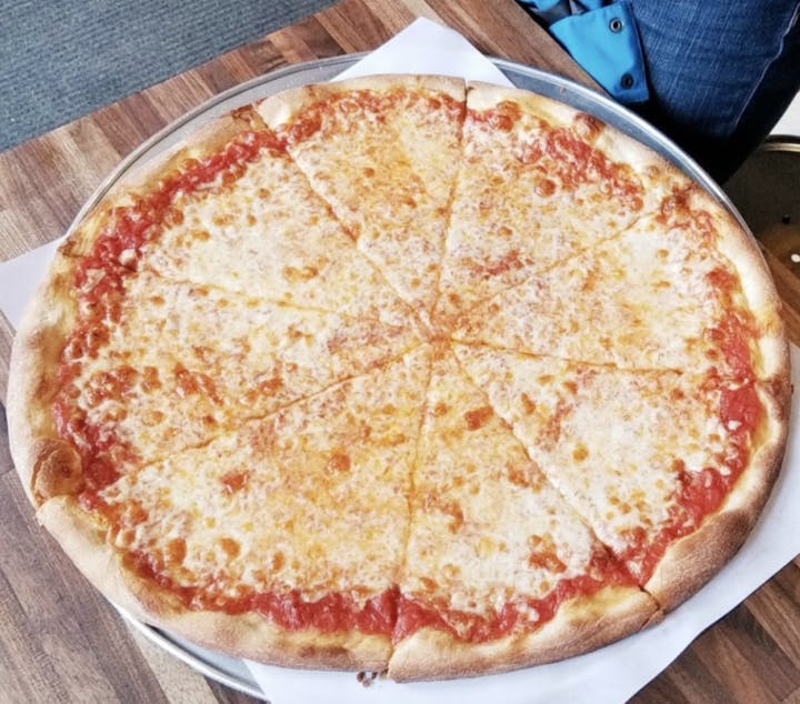 New York Classic Cheese Pizza 