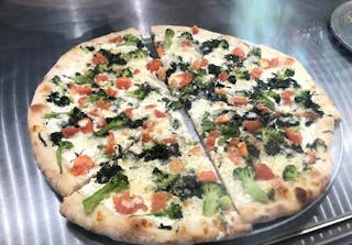 Gluten Free Primavera Pizza