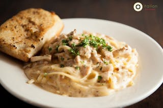 Spaghetti with Chicken Alfredo Sauce