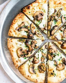 Mushrooms Pizza