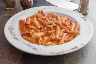 Pasta with Vodka Sauce