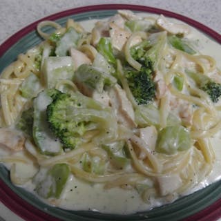 Pasta with Broccoli & Garlic Catering