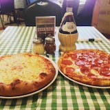 Tomato & Cheese Pizza