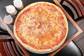Round Cheese Pizza
