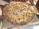 Tomato & Cheese Pizza