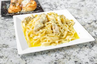 Fettuccine Alfredo
