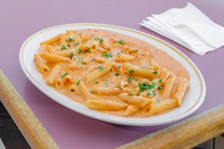 Pasta with Vodka Sauce