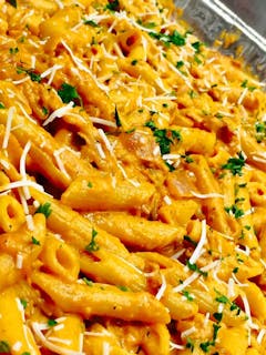 Penne Vodka with Grilled Chicken