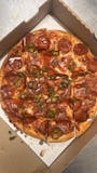 Luna Spicy Sauce Pizza