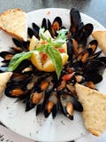 Mussels Provencal with Garlic Bread