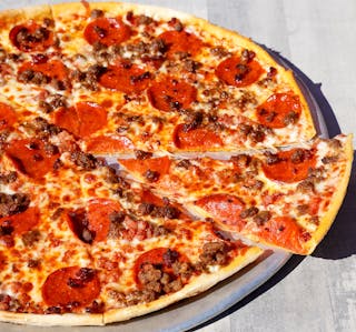 Thin Crust Hawg Wild Pizza