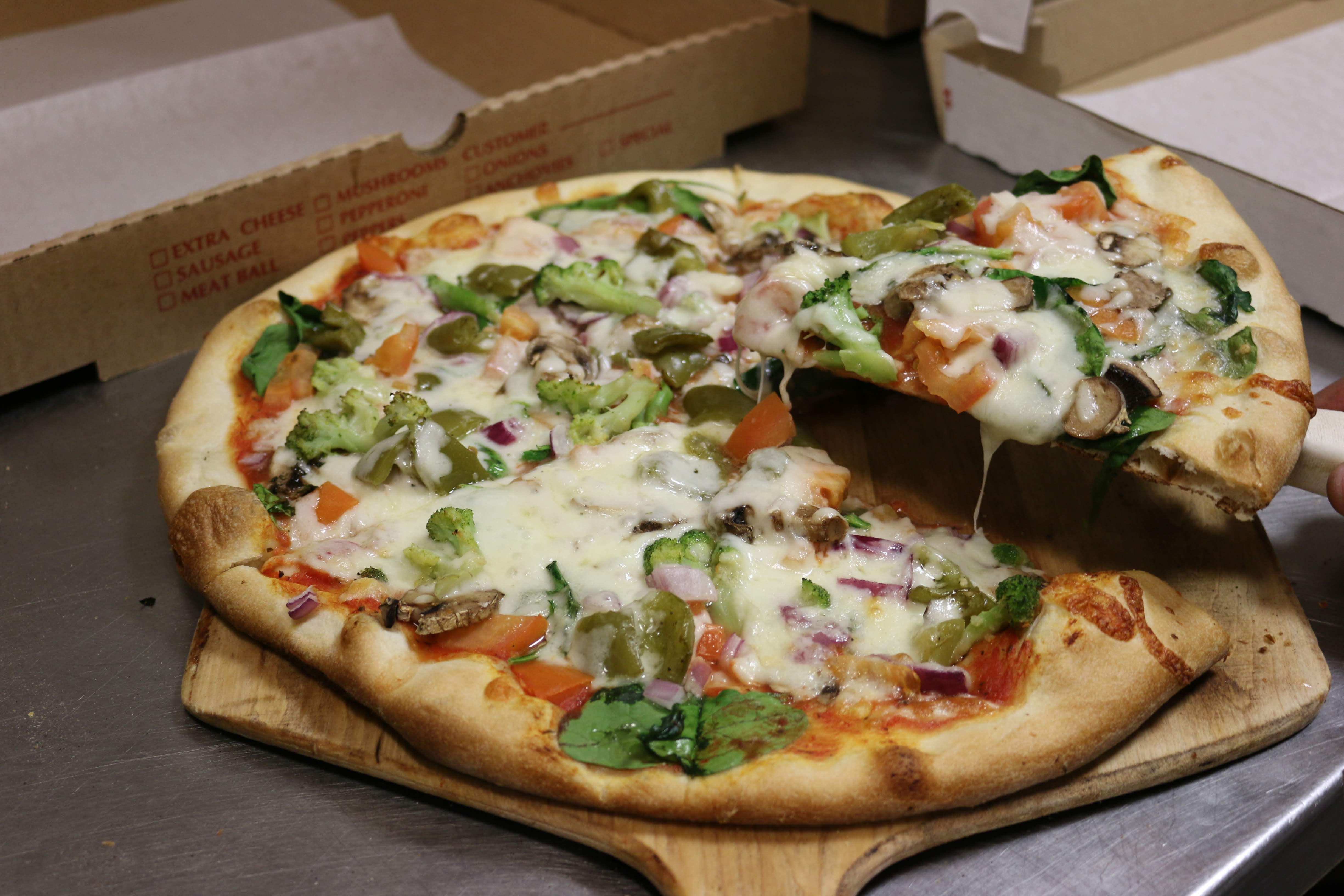 ぴざページ Abington Pizza & Family Restaurant - View Menu & Order Online