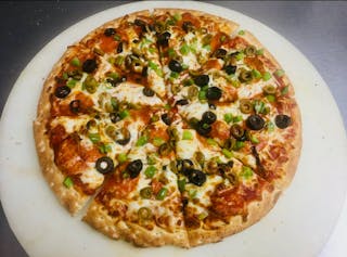 Deluxe Pizza