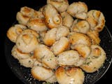 Garlic Knots with Sauce & Cheese