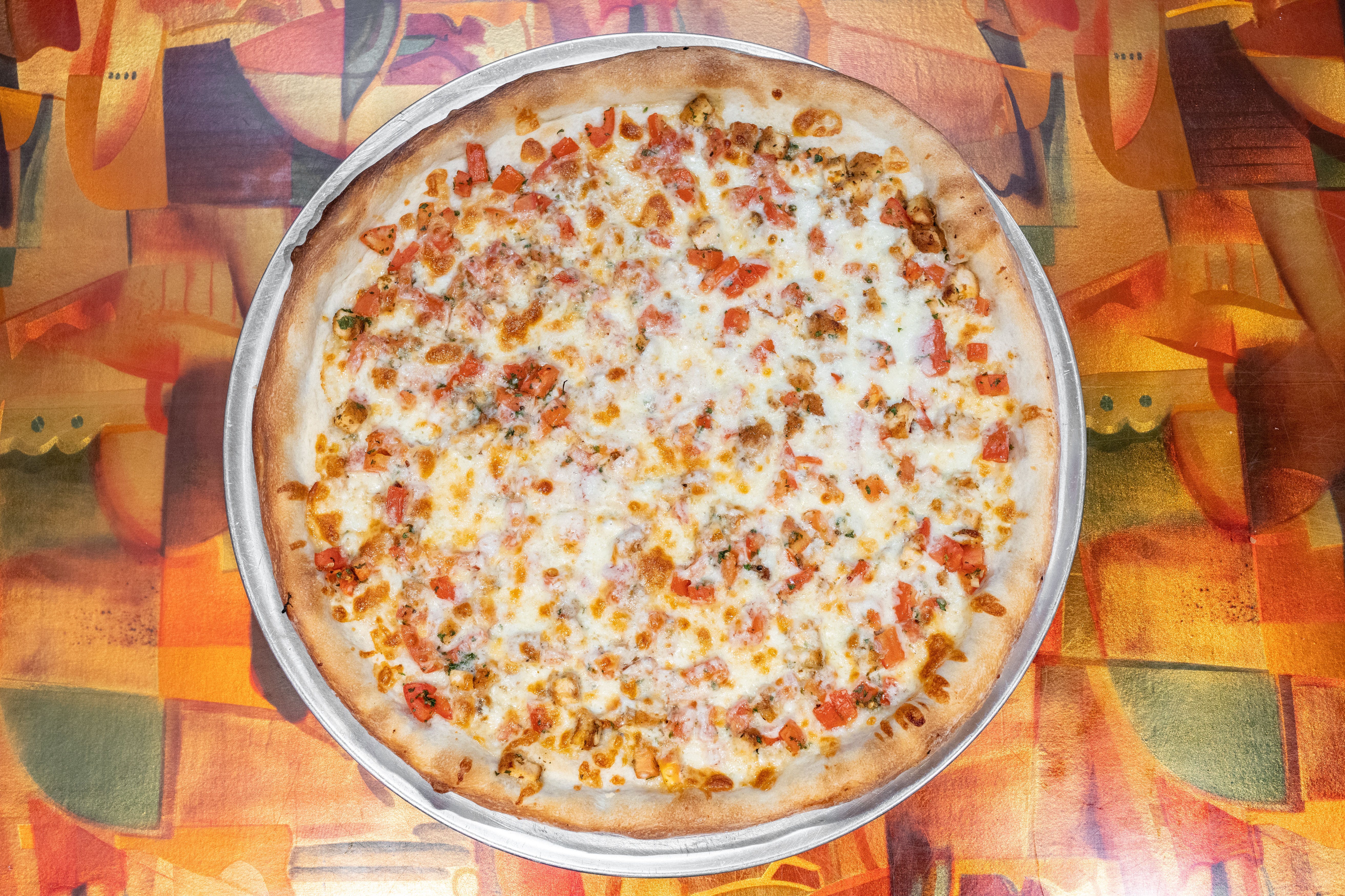 Chicken & Tomato Pizza