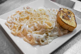 Chicken Fettuccine Alfredo
