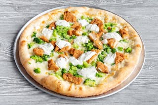Broccoli & Chicken Pizza
