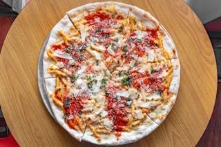 Baked Ziti Pizza