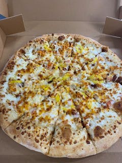 Spicy Chicken Ranch Pizza