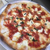 Fresh Mozzarella Margherita Pizza