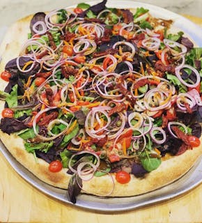 Fresh Salad Pizza