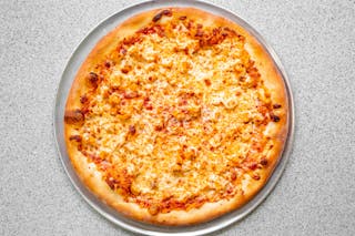Buffalo Grilled Chicken Pizza