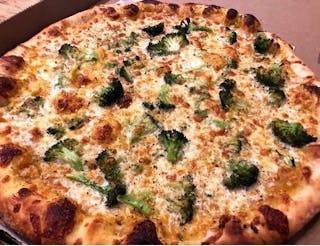 Broccoli White Pizza