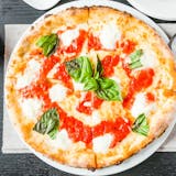 Reginella Red Pizza