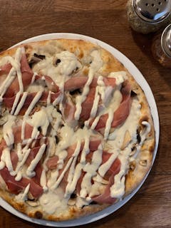 Numero 28 Pizza