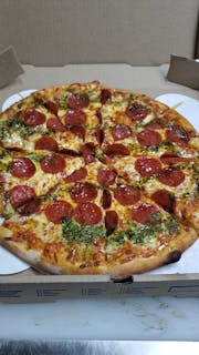 Pesto pepperoni