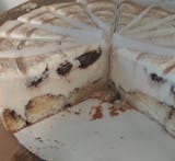 Cinna-Bun Cheesecake
